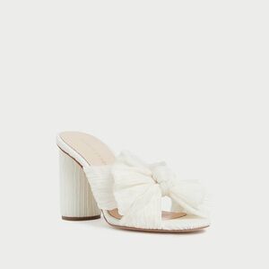 Penny Pearl Pleated Bow Heel size 11.5